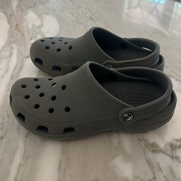 Crocs - Picture 2 of 4